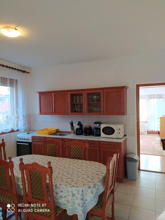 Anna Ilona Vendeghaz Hotel Badacsonytomaj Buitenkant foto