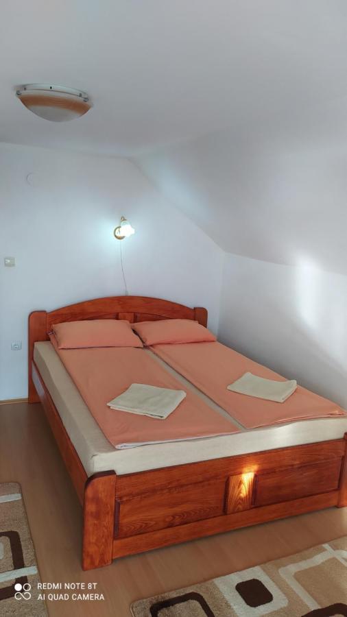 Anna Ilona Vendeghaz Hotel Badacsonytomaj Buitenkant foto