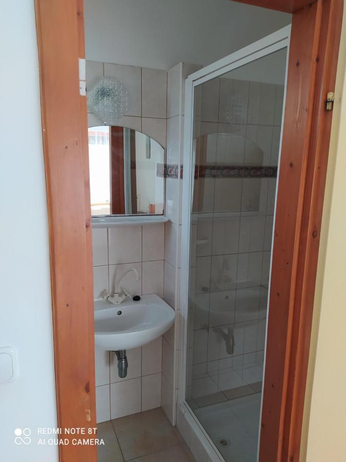 Anna Ilona Vendeghaz Hotel Badacsonytomaj Buitenkant foto