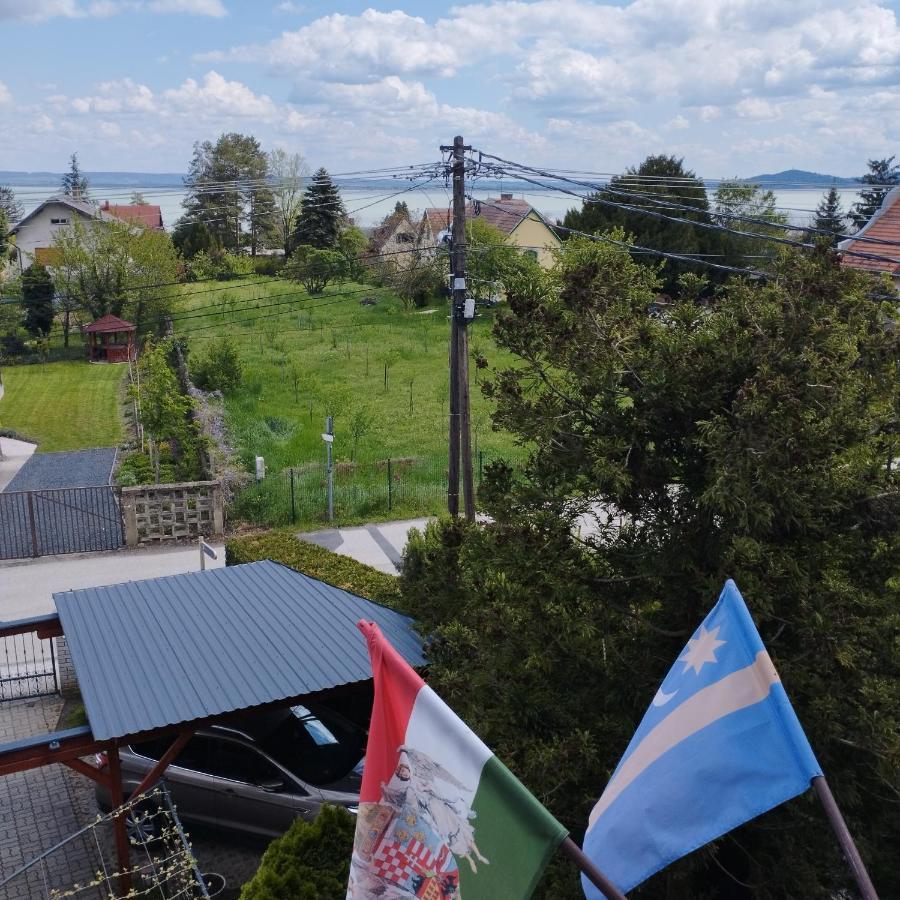 Anna Ilona Vendeghaz Hotel Badacsonytomaj Buitenkant foto