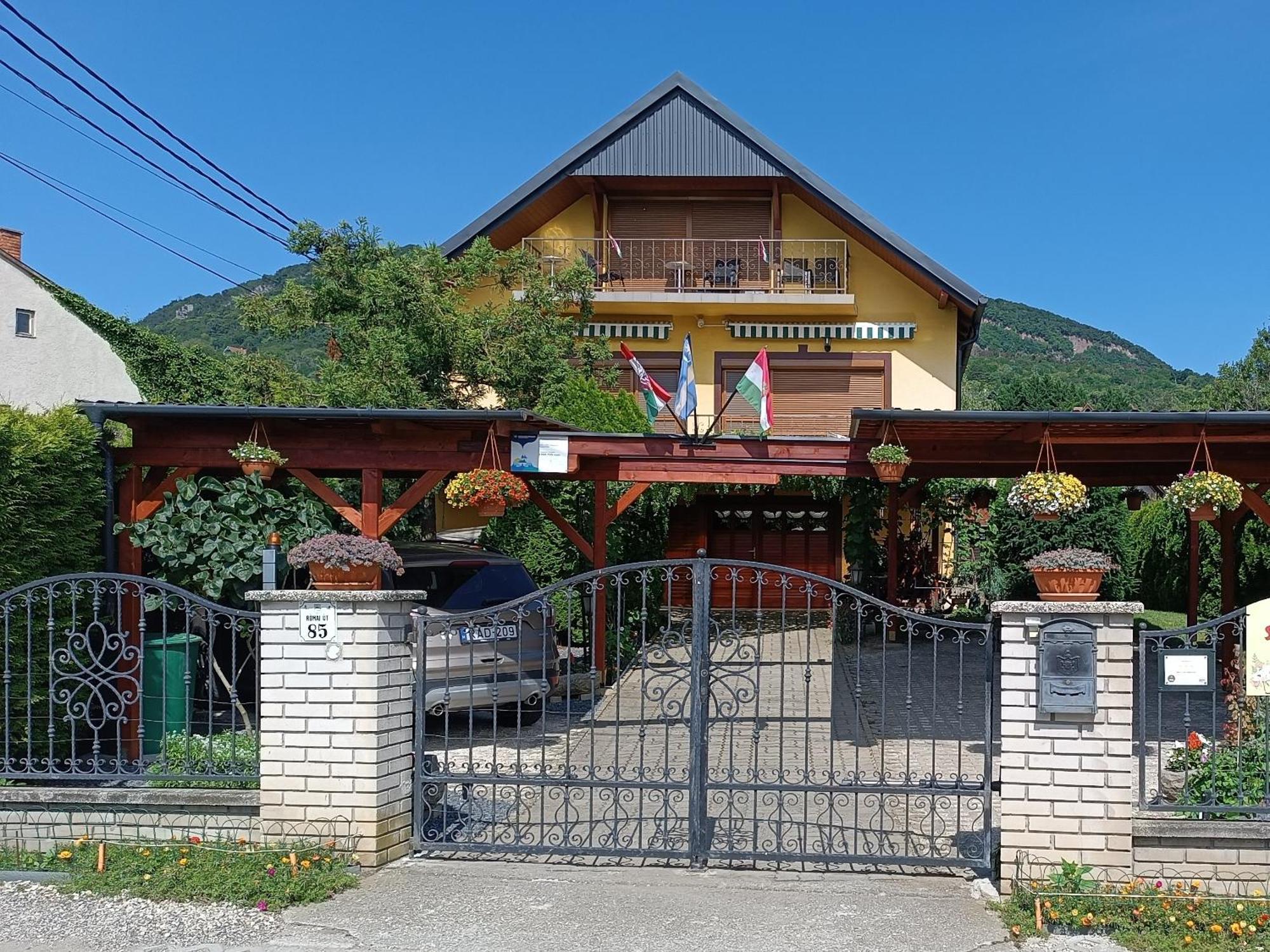 Anna Ilona Vendeghaz Hotel Badacsonytomaj Buitenkant foto