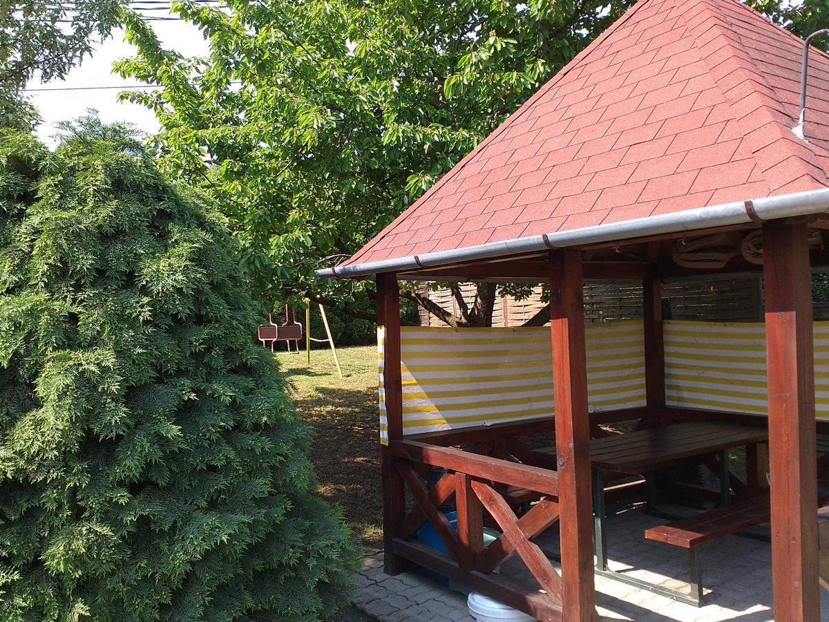 Anna Ilona Vendeghaz Hotel Badacsonytomaj Buitenkant foto