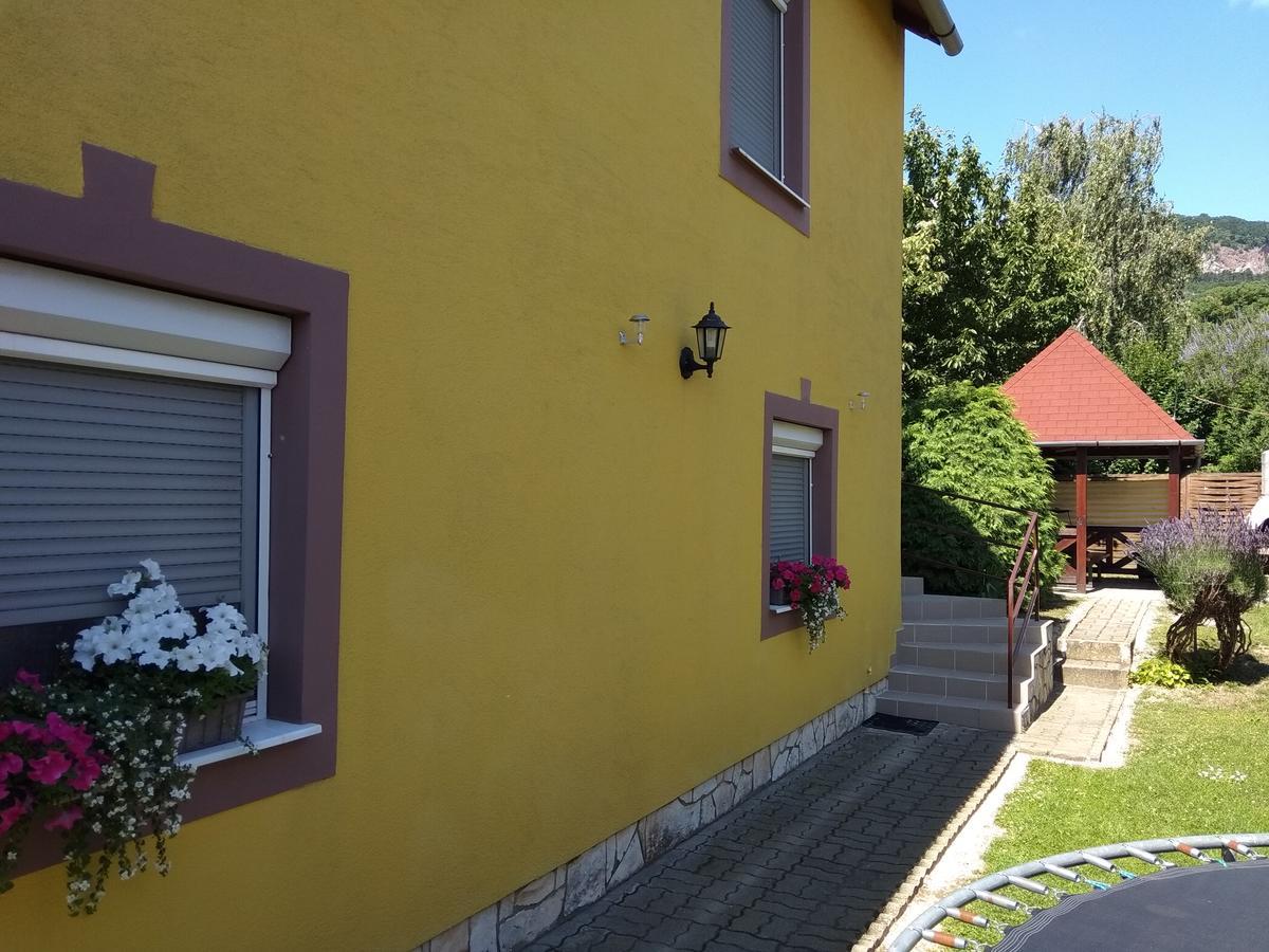Anna Ilona Vendeghaz Hotel Badacsonytomaj Buitenkant foto